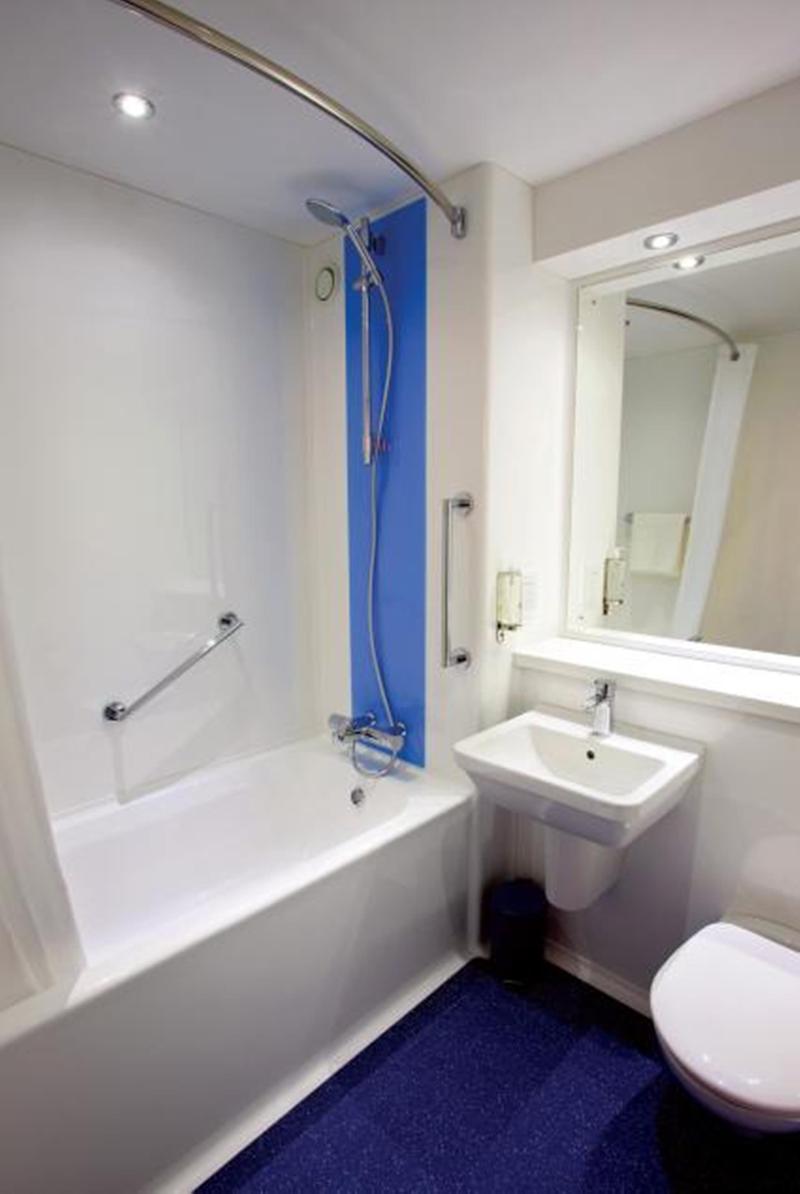 Travelodge Tunbridge Wells Eksteriør bilde